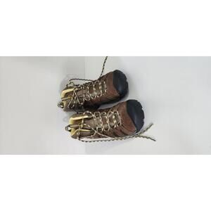 11 KEEN Brown Hiking Boots women